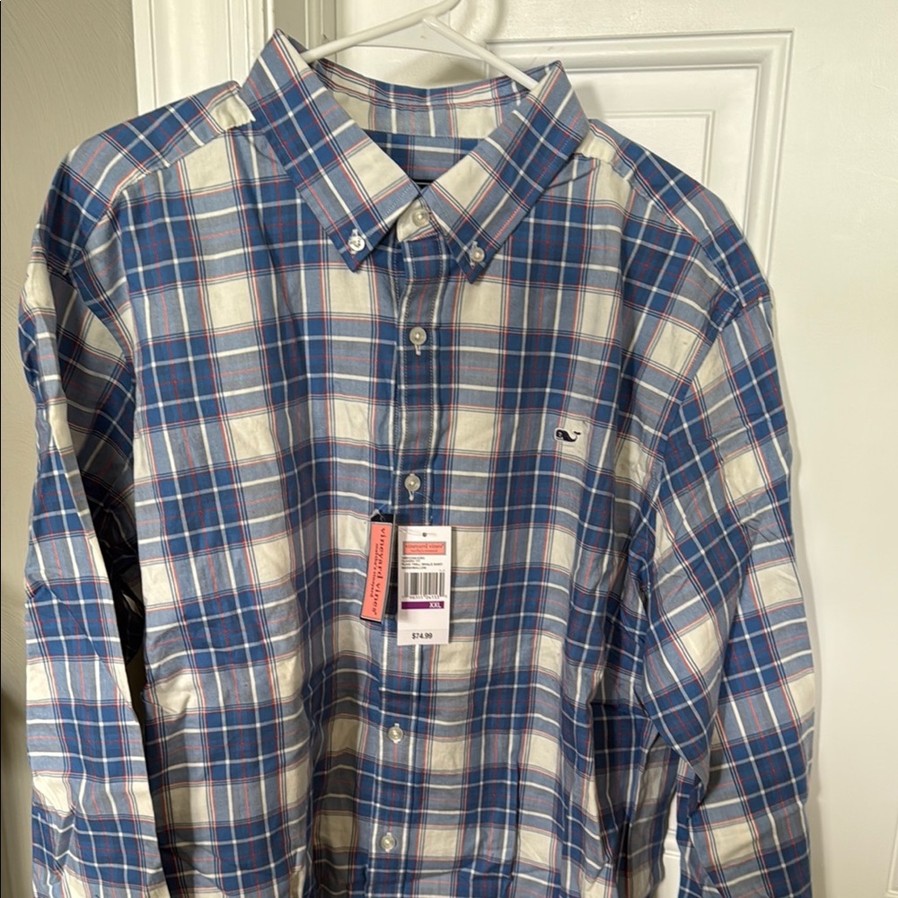 Vineyard Vines Blue and White Casual Button Down Shirt